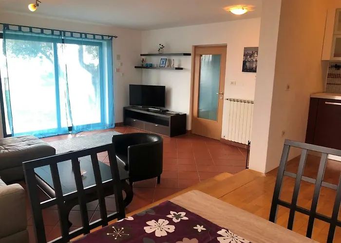 Beautiful Street - Sea View 公寓 波尔托罗